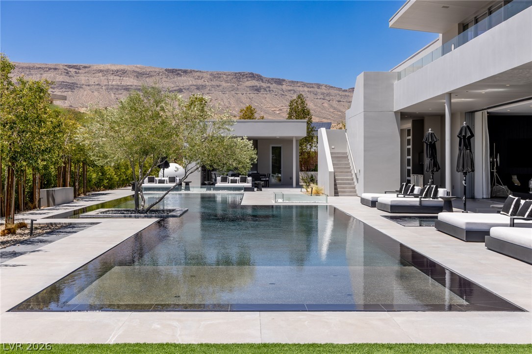 14 Magic Stone Lane Las Vegas NV 89135