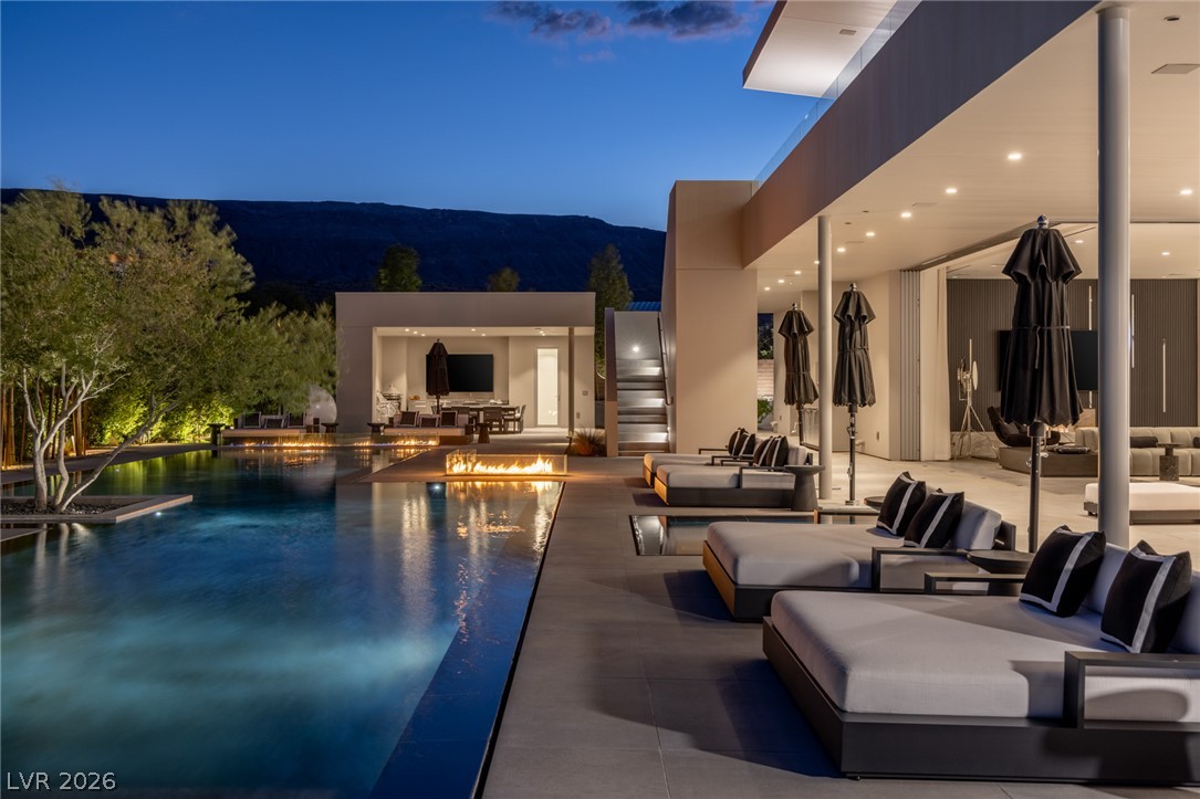 14 Magic Stone Lane Las Vegas NV 89135