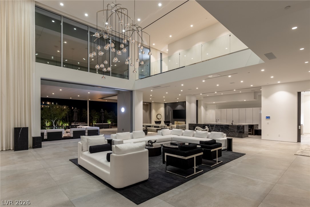 14 Magic Stone Lane Las Vegas NV 89135