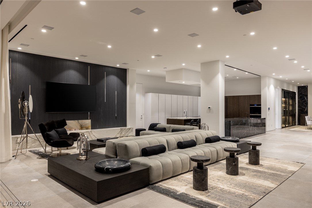 14 Magic Stone Lane Las Vegas NV 89135