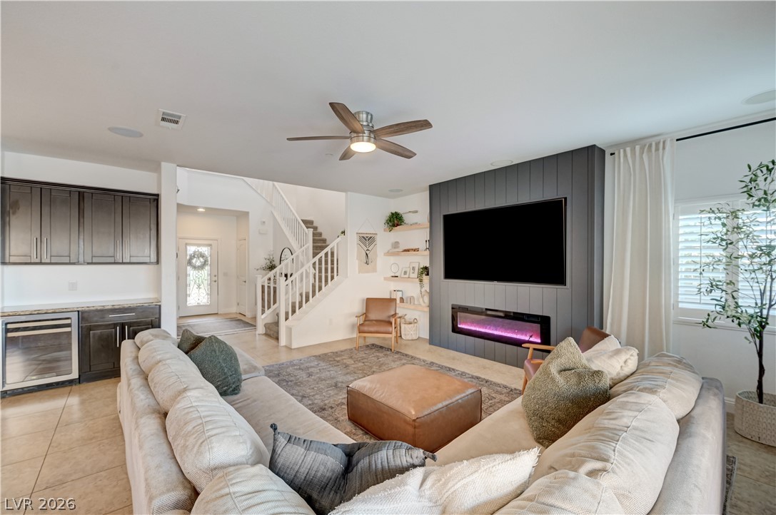 176 Kirkton Street Henderson NV 89012