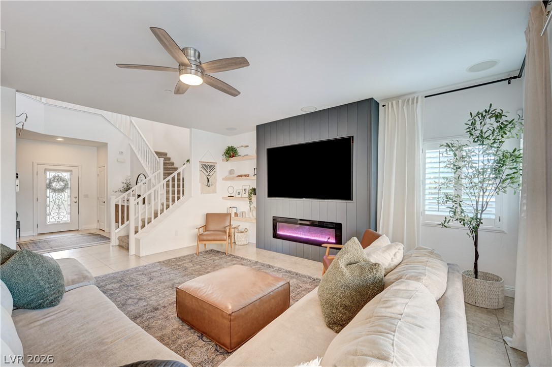 176 Kirkton Street Henderson NV 89012
