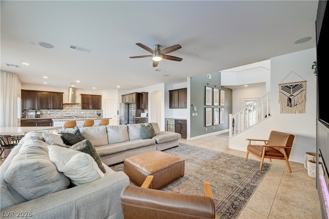 176 Kirkton Street Henderson NV 89012