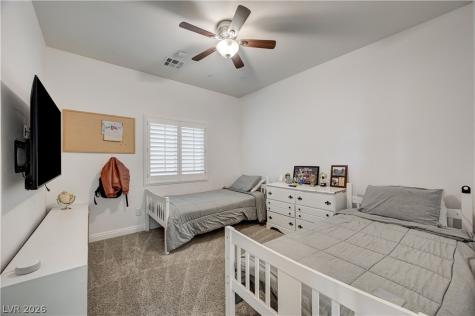 176 Kirkton Street Henderson NV 89012