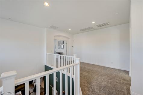 176 Kirkton Street Henderson NV 89012