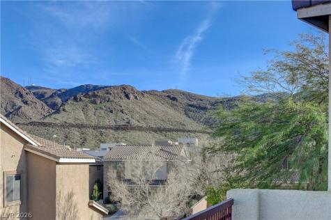 176 Kirkton Street Henderson NV 89012