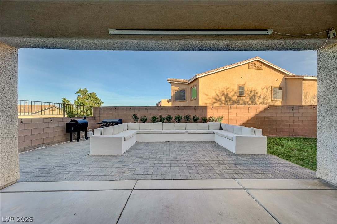 176 Kirkton Street Henderson NV 89012