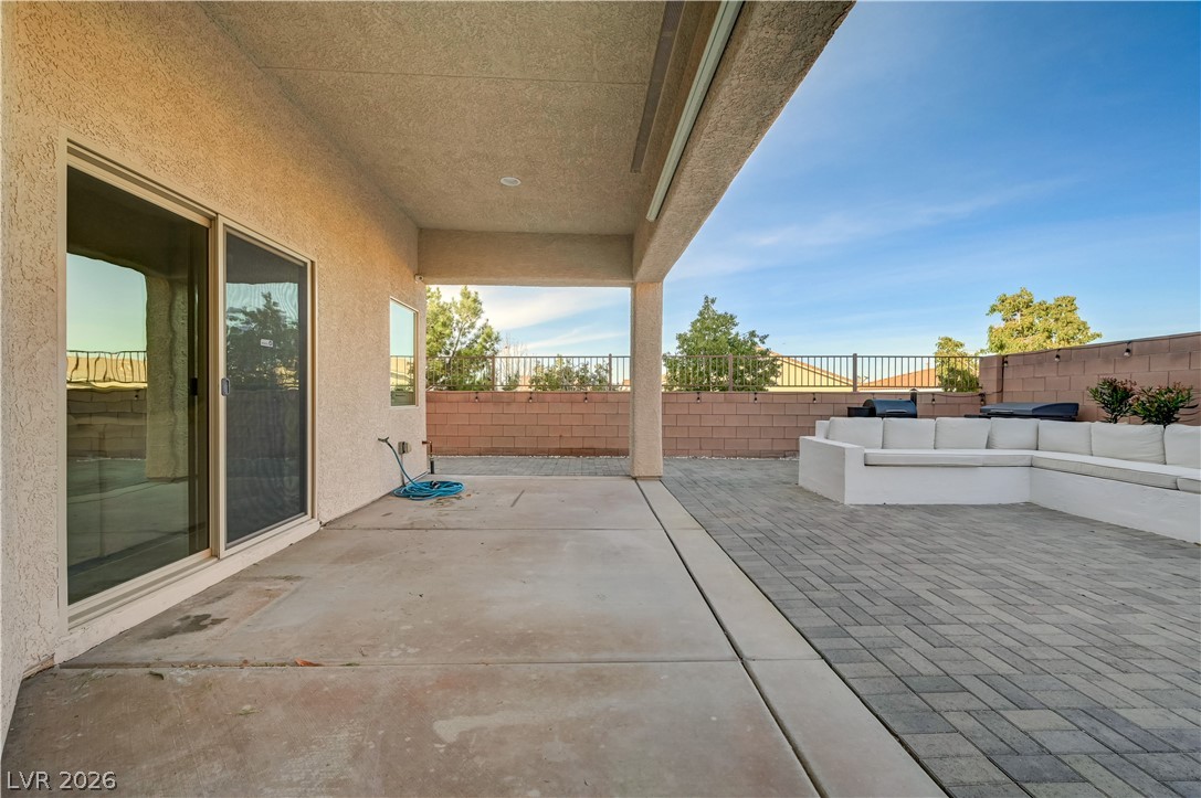176 Kirkton Street Henderson NV 89012