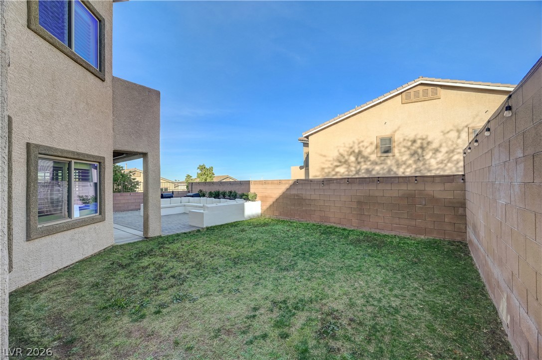 176 Kirkton Street Henderson NV 89012