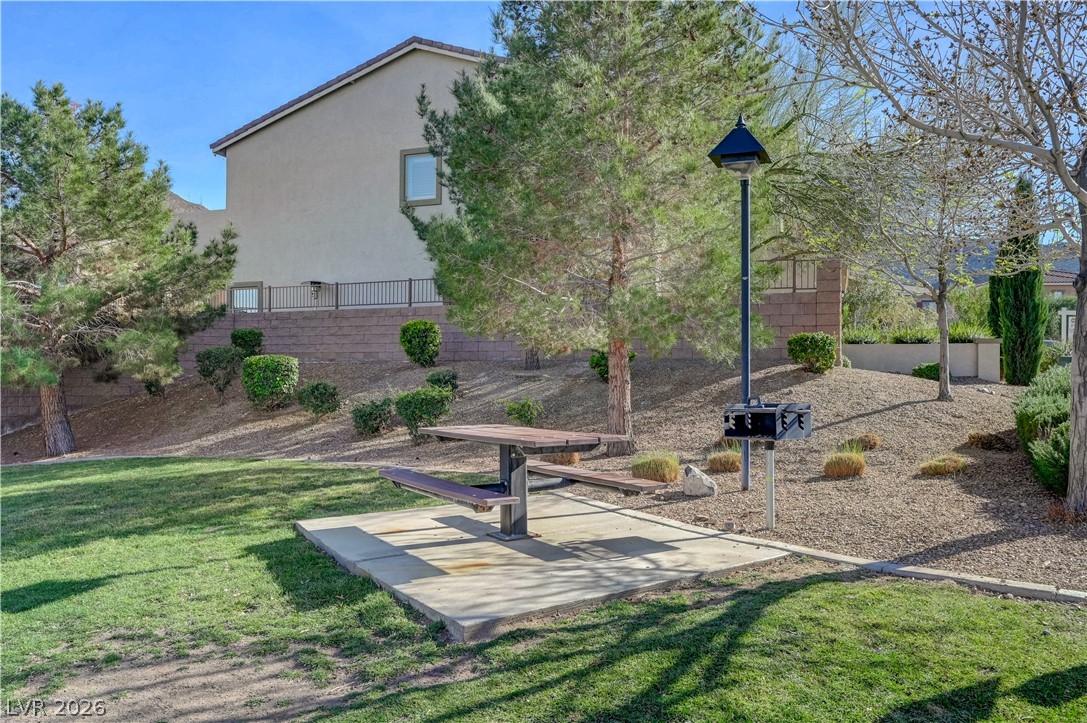 176 Kirkton Street Henderson NV 89012