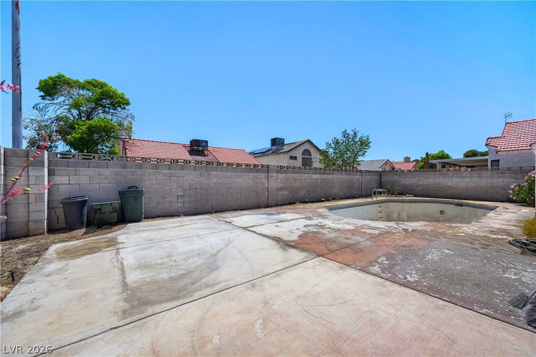 1013 Greystone Drive Las Vegas NV 89108