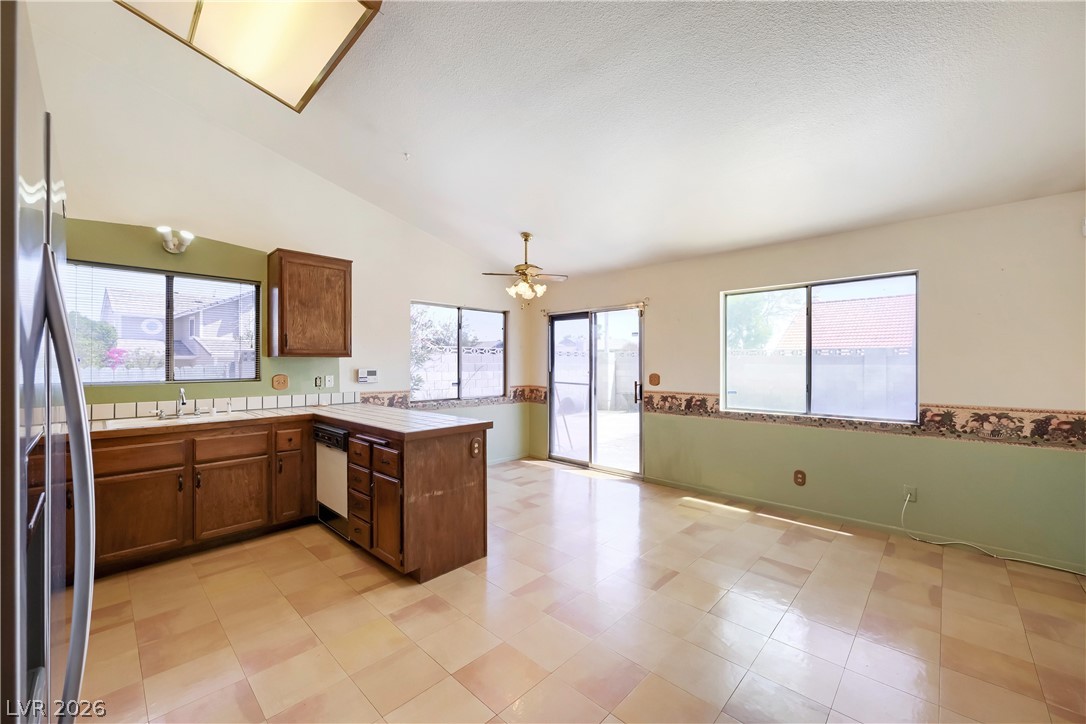 1013 Greystone Drive Las Vegas NV 89108