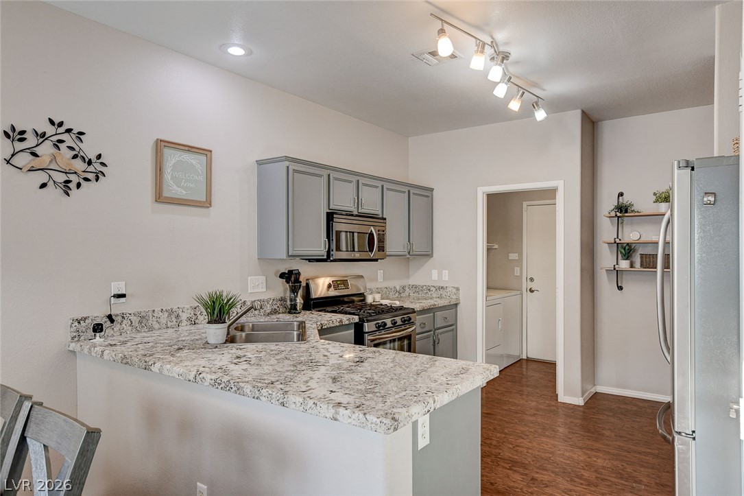 1438 Summer Glow Avenue Henderson NV 89012