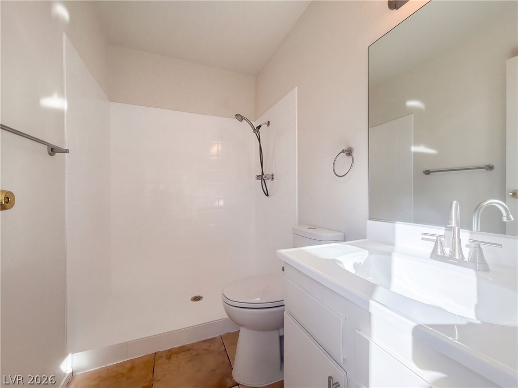 1511 Living Desert Drive B Las Vegas NV 89119