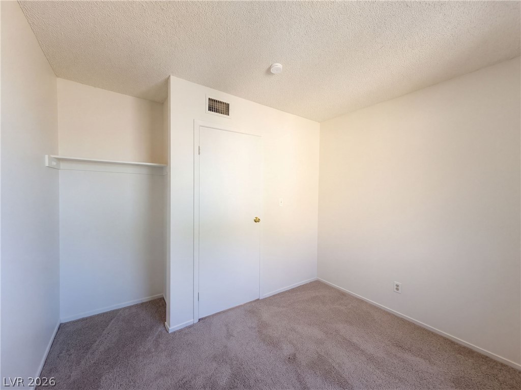 1511 Living Desert Drive B Las Vegas NV 89119