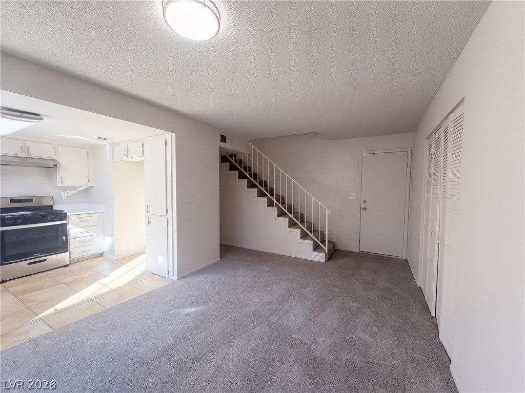 1511 Living Desert Drive B Las Vegas NV 89119