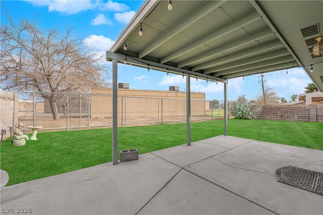 2058 Citroen Street Las Vegas NV 89142