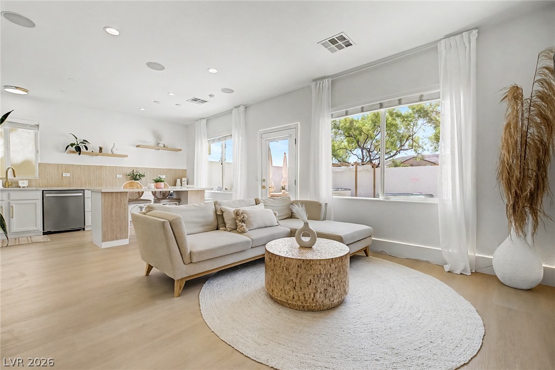 10147 Dragons Meadow Court Las Vegas NV 89148