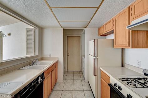 2535 Castlesands Way Las Vegas NV 89121
