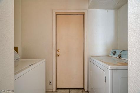 2535 Castlesands Way Las Vegas NV 89121