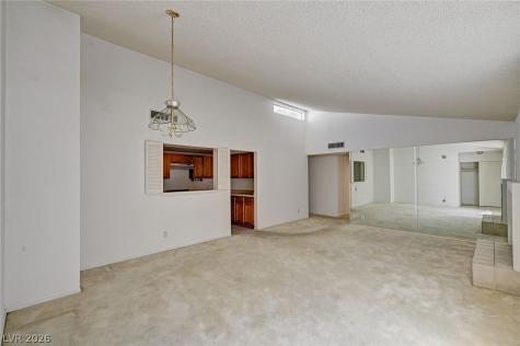 2535 Castlesands Way Las Vegas NV 89121