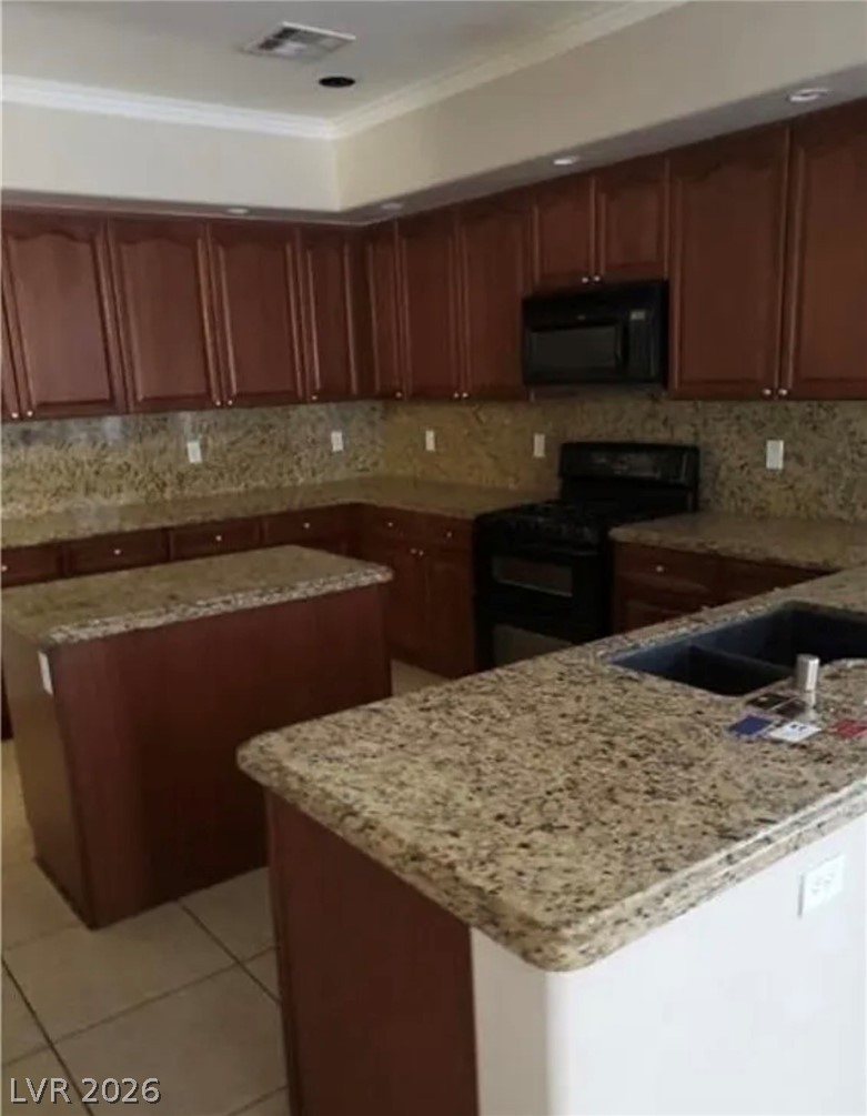 7073 Seabirds Place North Las Vegas NV 89084