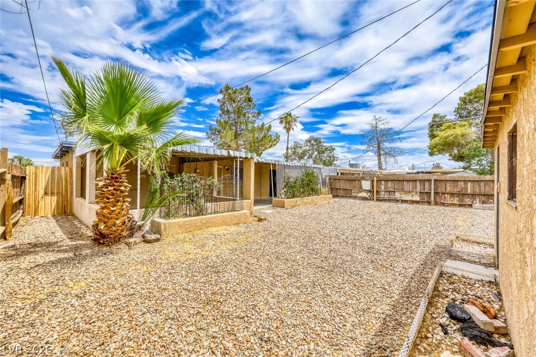 421 Stanford Street Las Vegas NV 89107