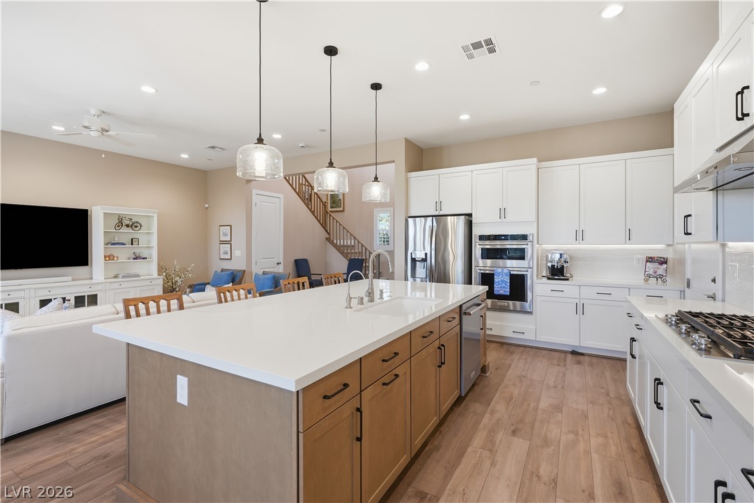 10196 Pleasant Knoll Avenue Las Vegas NV 89166