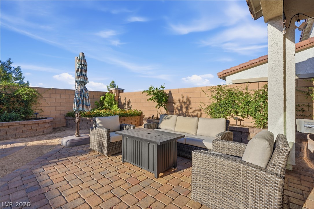 10196 Pleasant Knoll Avenue Las Vegas NV 89166