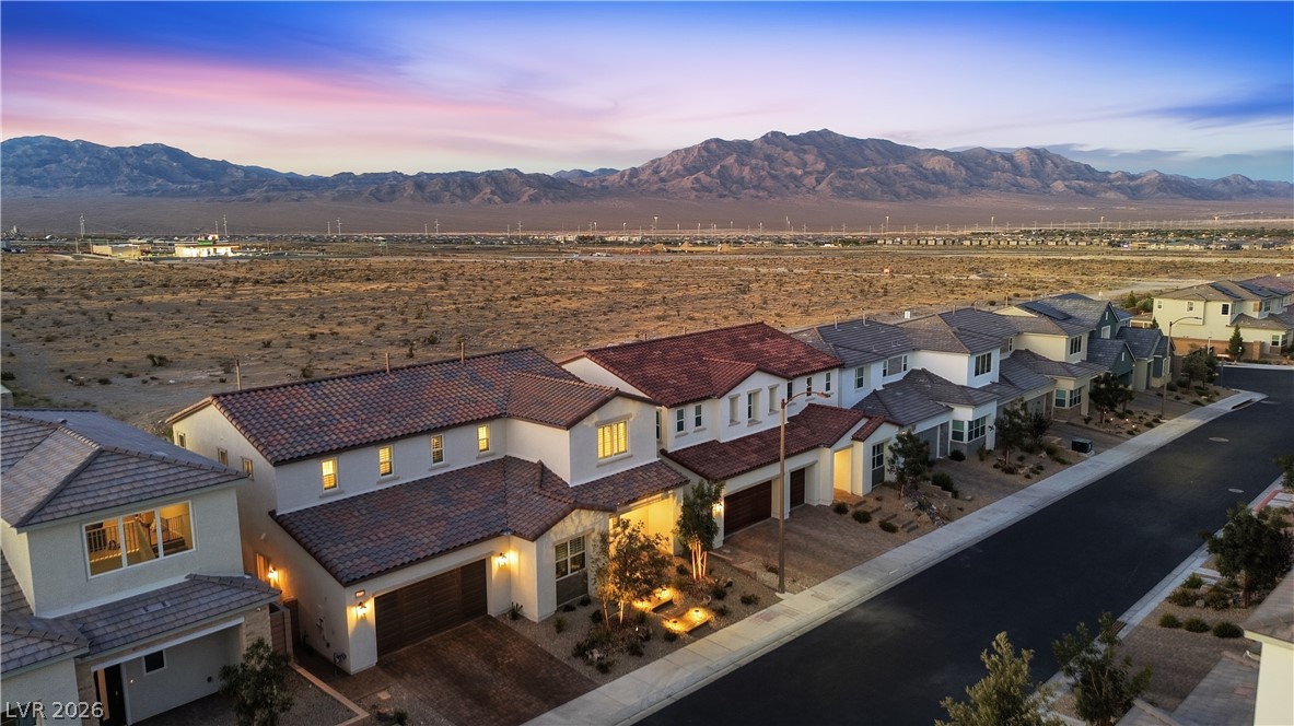 10196 Pleasant Knoll Avenue Las Vegas NV 89166