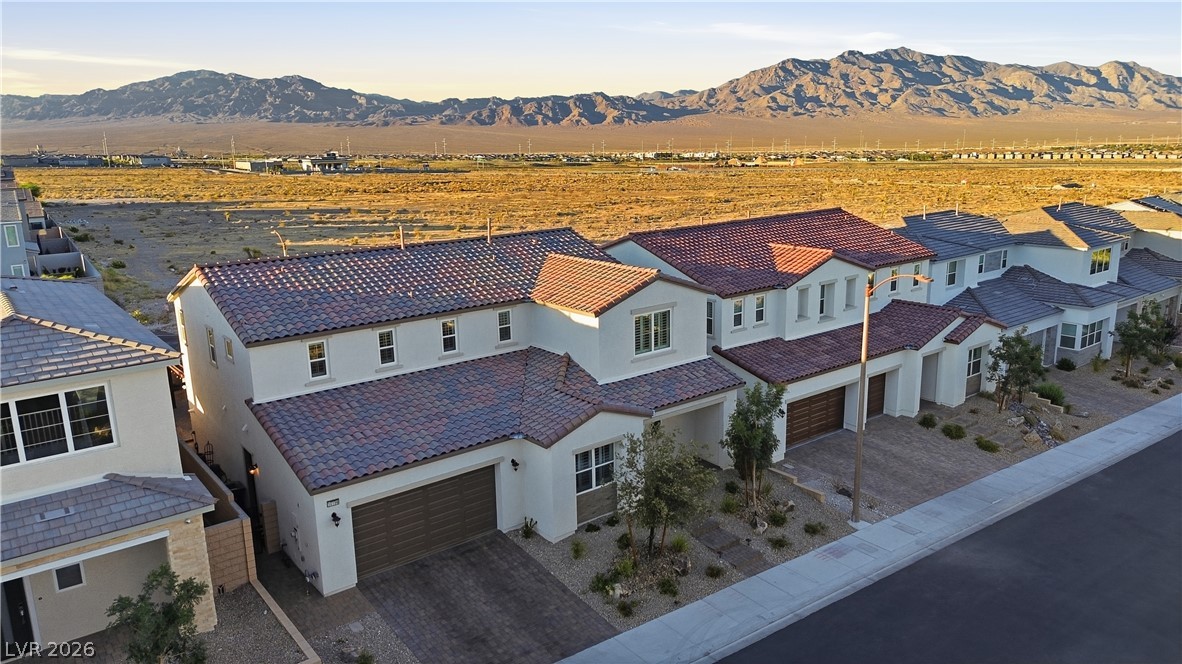 10196 Pleasant Knoll Avenue Las Vegas NV 89166