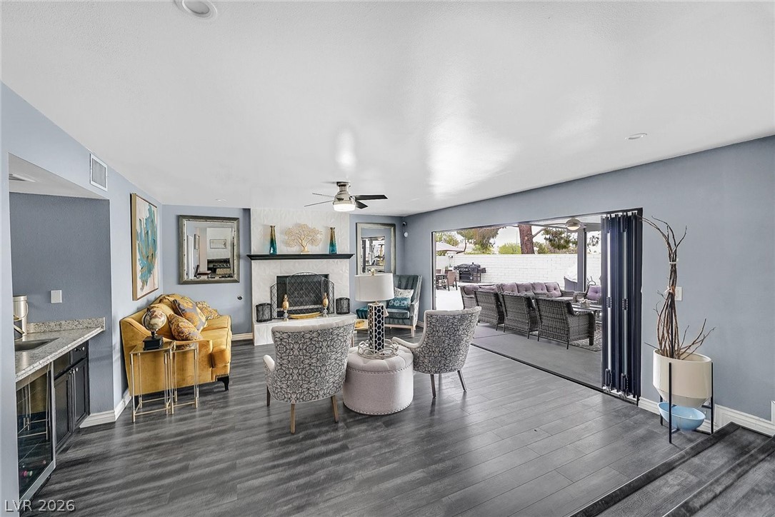 8765 Beluga Way Las Vegas NV 89117