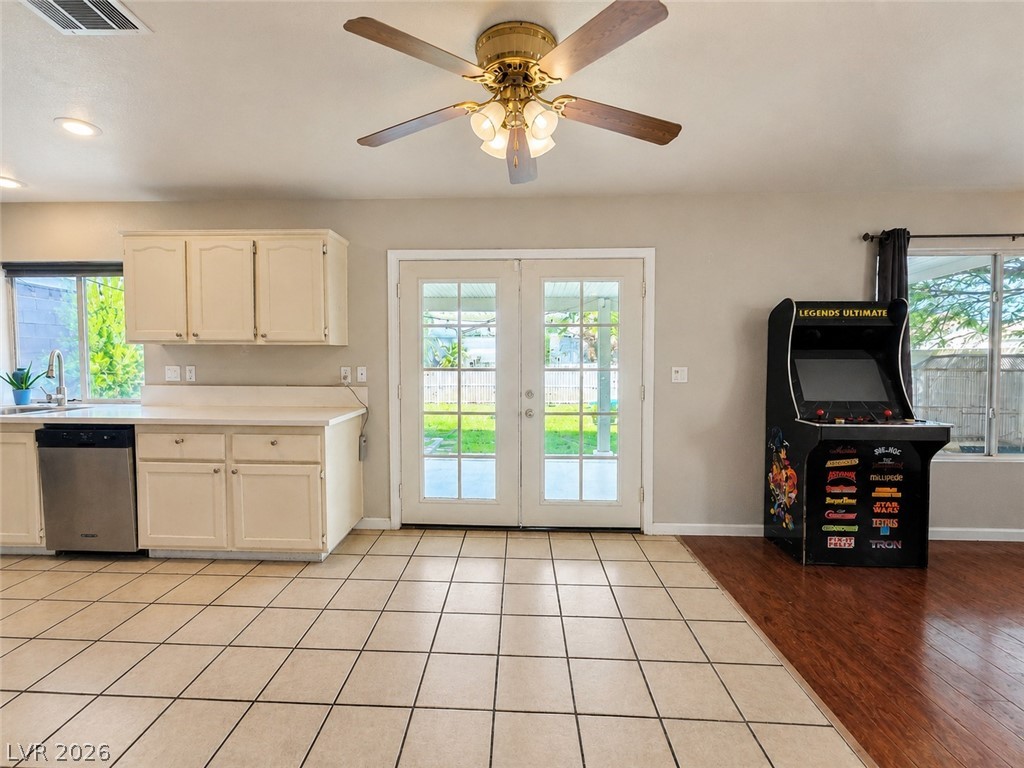 2217 Avery Drive Las Vegas NV 89108