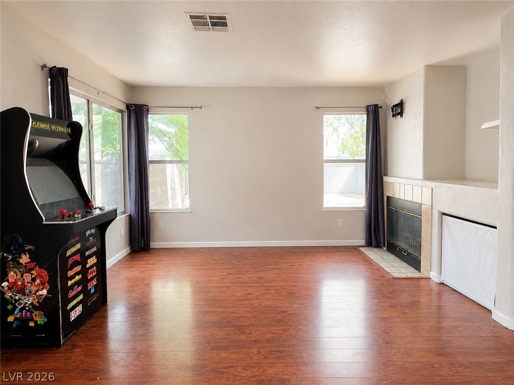 2217 Avery Drive Las Vegas NV 89108