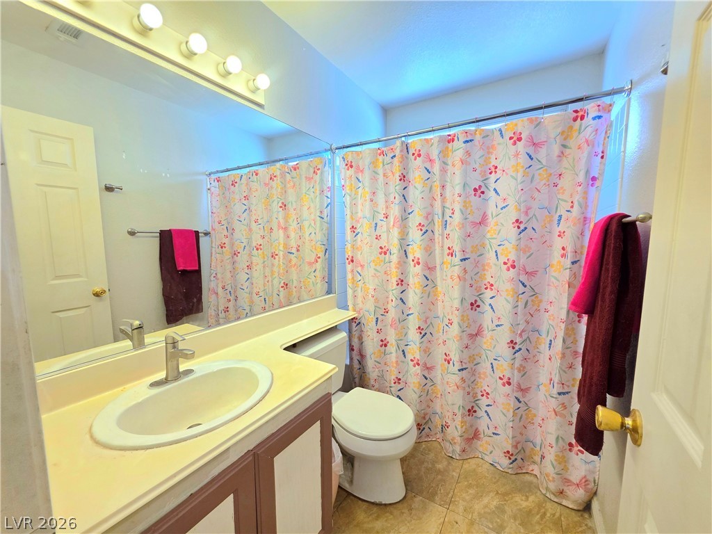 2217 Avery Drive Las Vegas NV 89108