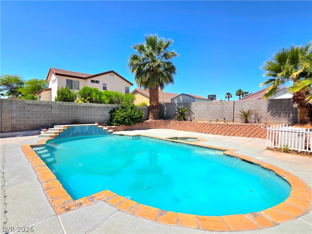 2217 Avery Drive Las Vegas NV 89108