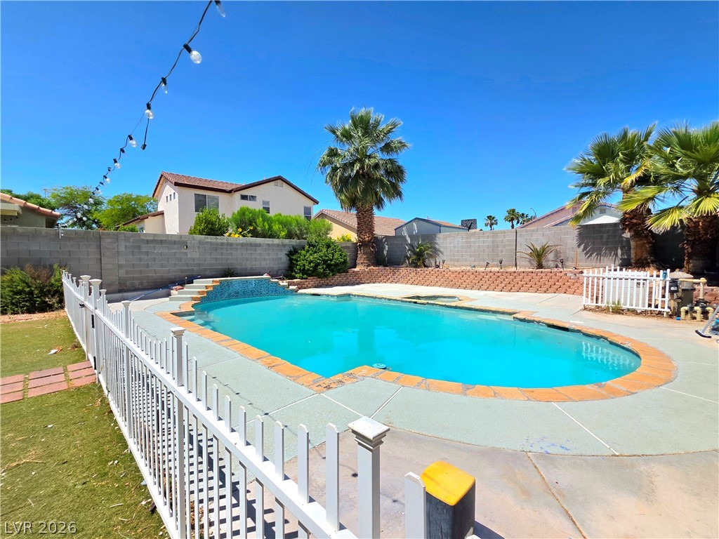 2217 Avery Drive Las Vegas NV 89108