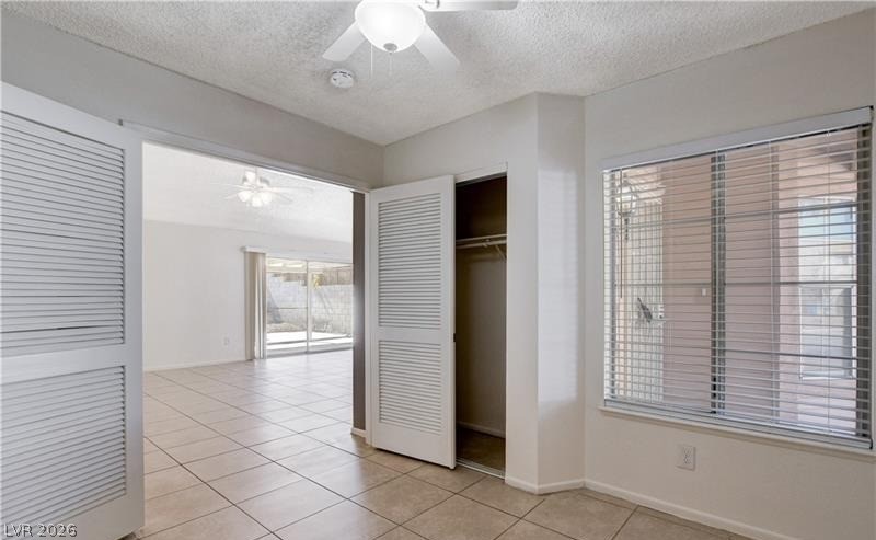 6329 Copperfield Avenue Las Vegas NV 89108