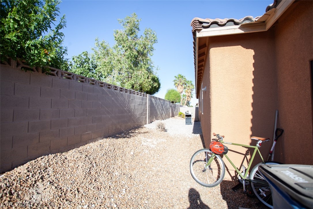 6120 Trenton Parade Avenue Las Vegas NV 89130