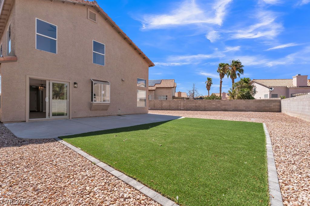 1914 Pintura Circle North Las Vegas NV 89031