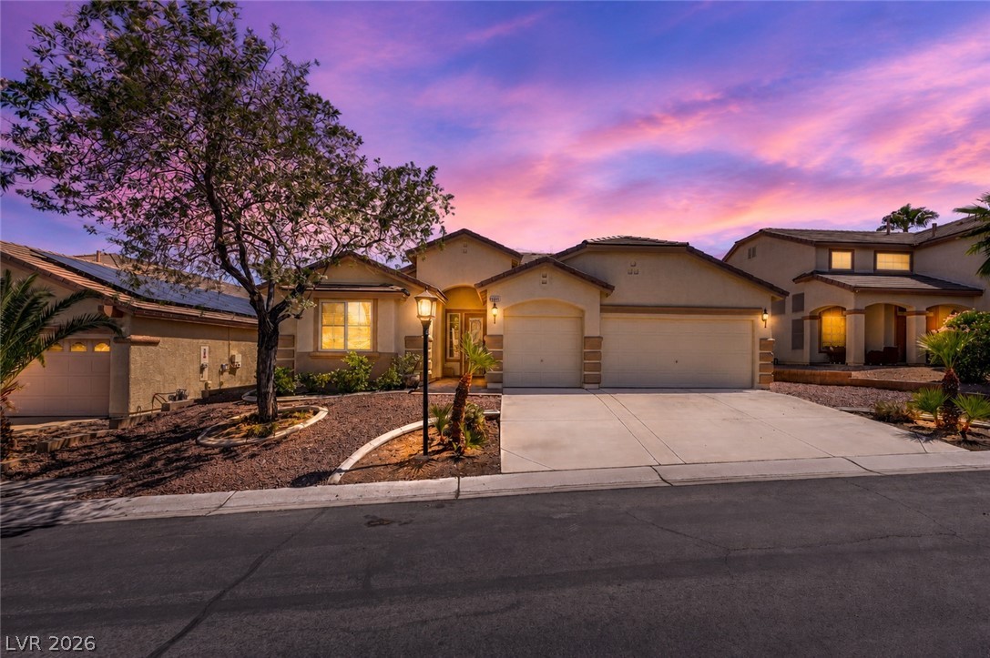 8921 Reining Spur Avenue Las Vegas NV 89143