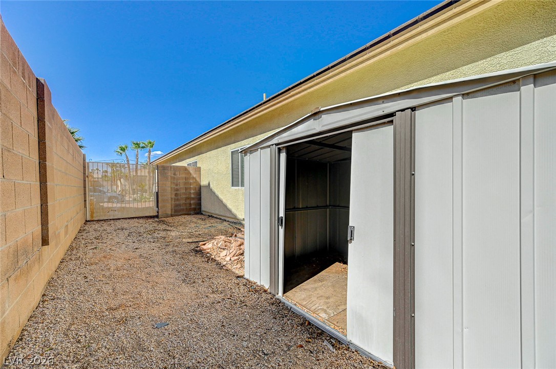 8921 Reining Spur Avenue Las Vegas NV 89143