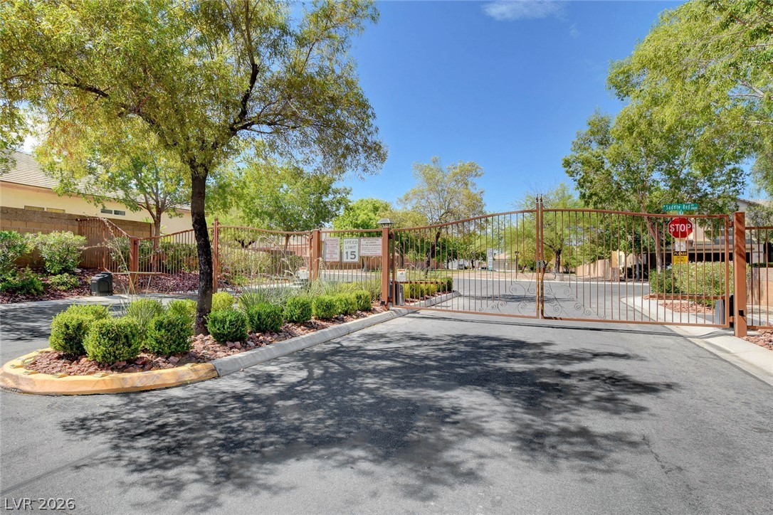 8921 Reining Spur Avenue Las Vegas NV 89143