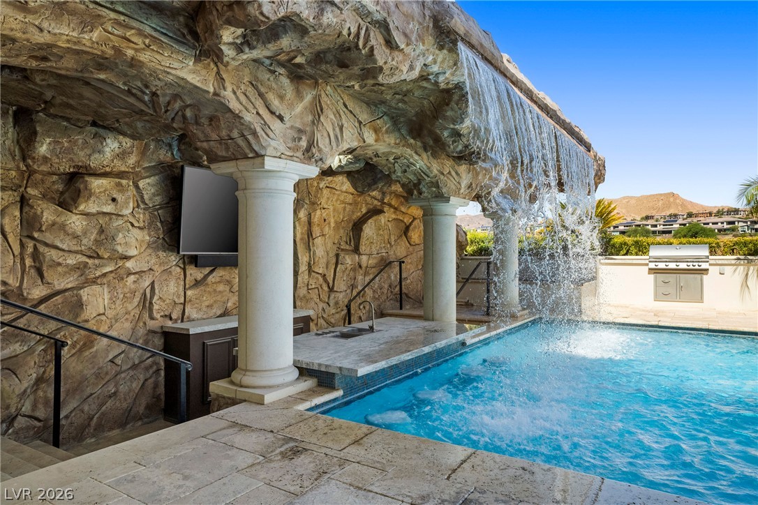 34 Grand Corniche Drive Henderson NV 89011