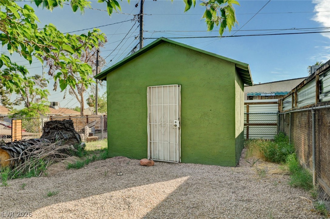 1720 East Carson Avenue Las Vegas NV 89101