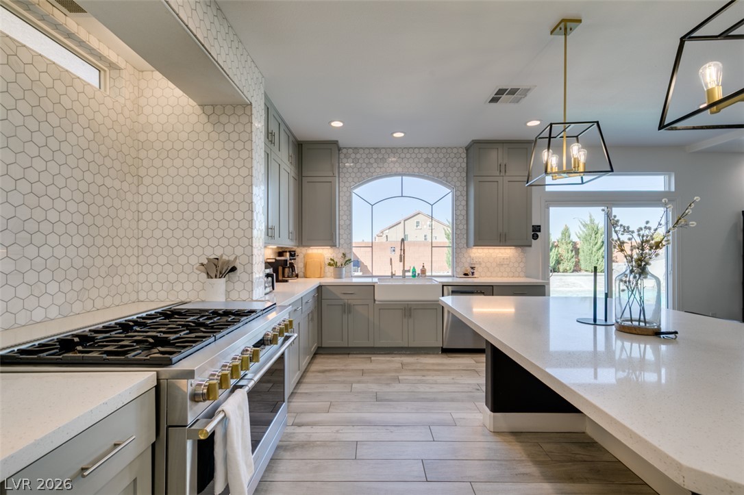 5686 Texas Creek Avenue Las Vegas NV 89141
