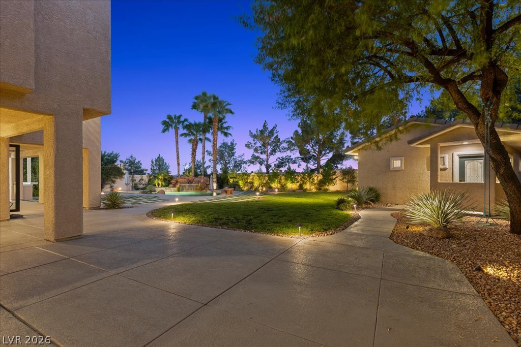 10781 Capesthorne Way Las Vegas NV 89135