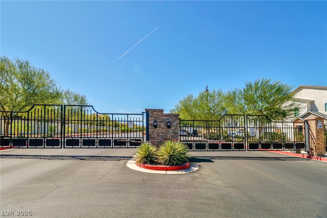 524 Shophia Skye Street 226 Henderson NV 89052