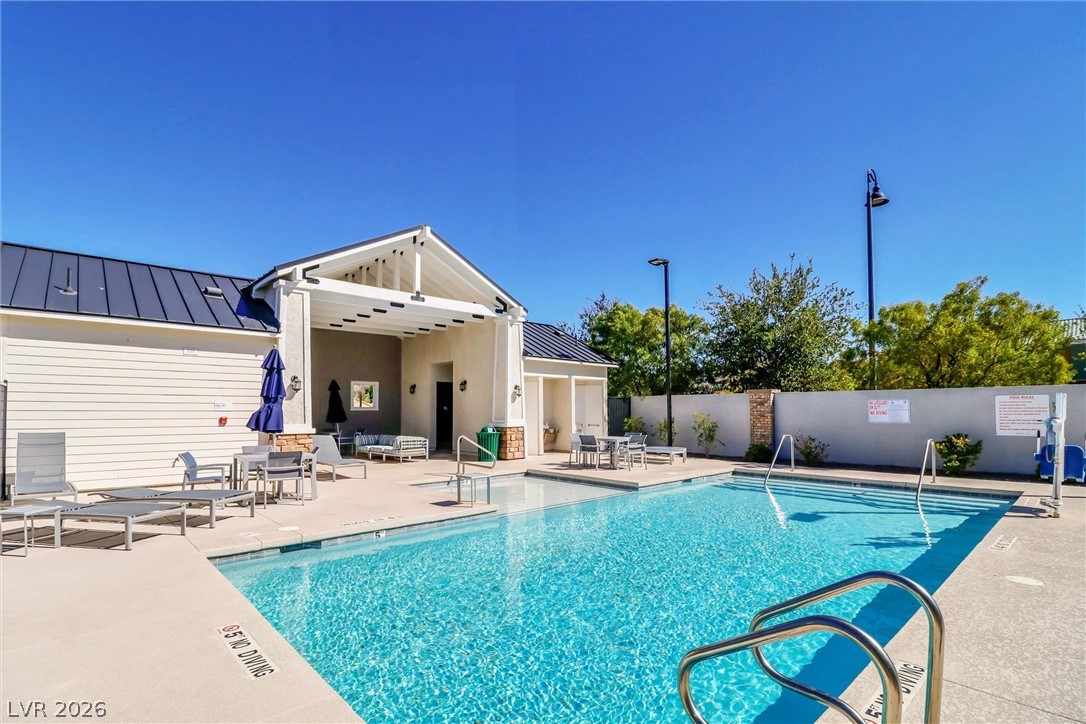 524 Shophia Skye Street 226 Henderson NV 89052