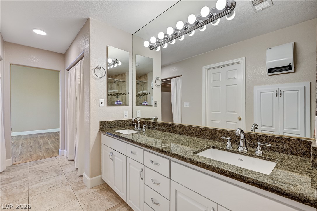 4950 Crooked Stick Way Las Vegas NV 89113